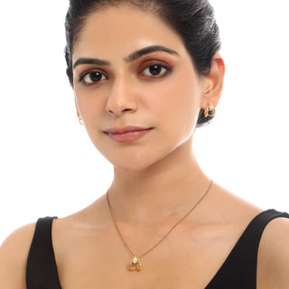 Pear necklaces - Inaaya | Adila Jewels
