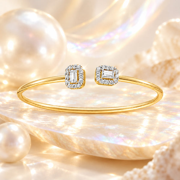 Flexi Emerald and Round Moissanite Bangle