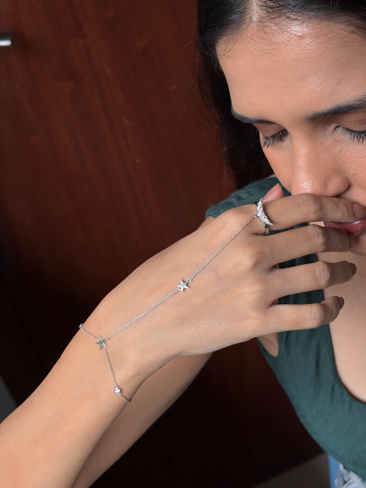Tara Sutra Hand Chain Bracelet