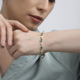 Zyra Silver Emerald Moissanite Bracelet