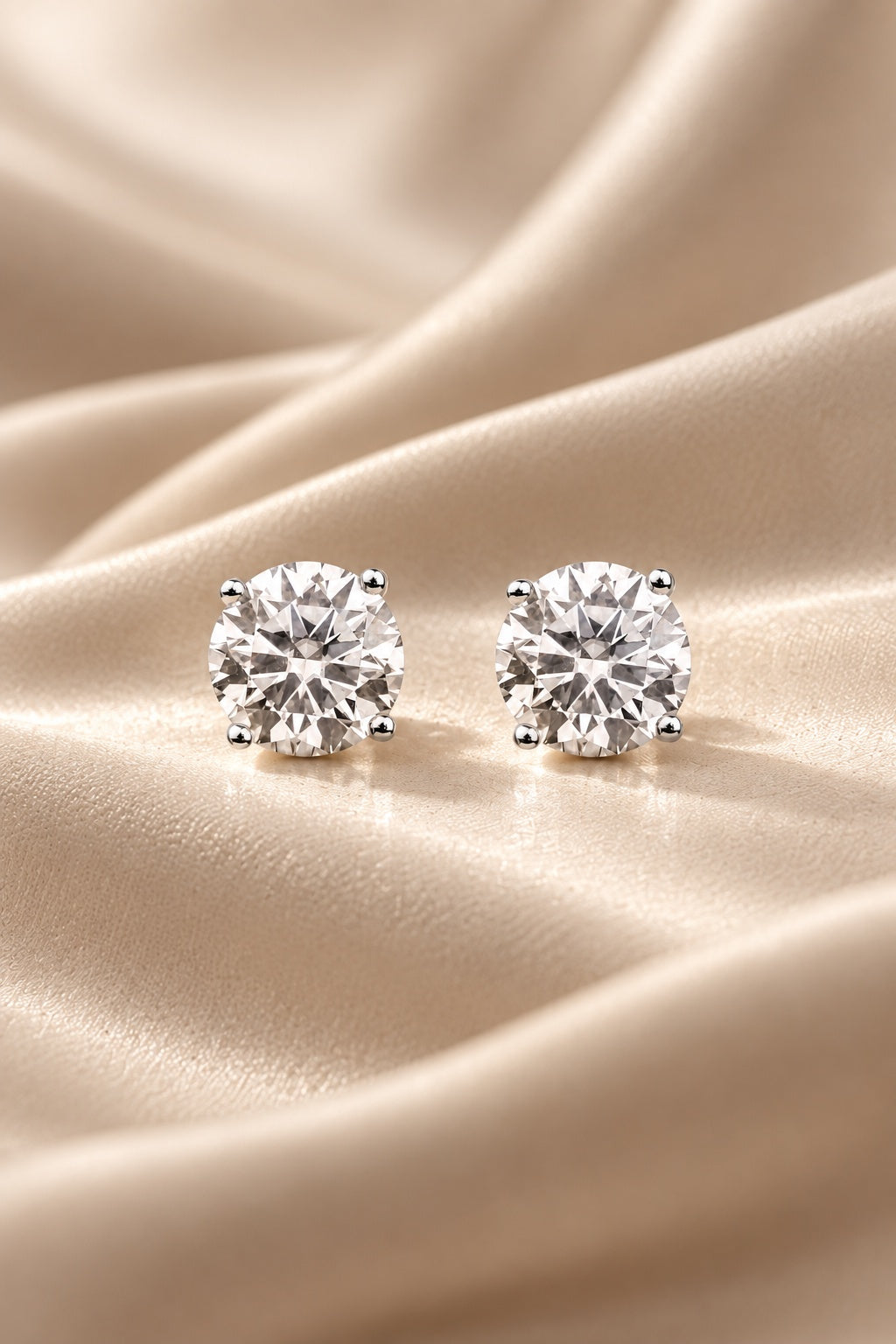Gia 2.00ct Round Moissanite Silver Stud Earrings