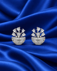 Fiora Stud Earrings