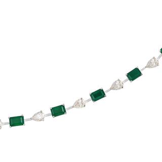 Ishira Silver Emerald Moissanite Necklace