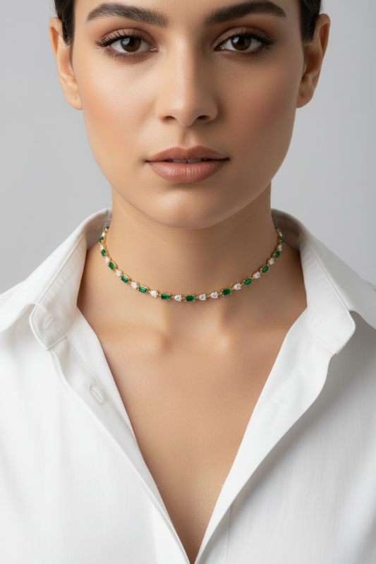 Ishira Silver Emerald Moissanite Necklace