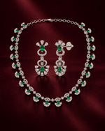Panna Fan Necklace Set