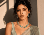 Inaya Green Necklace Set