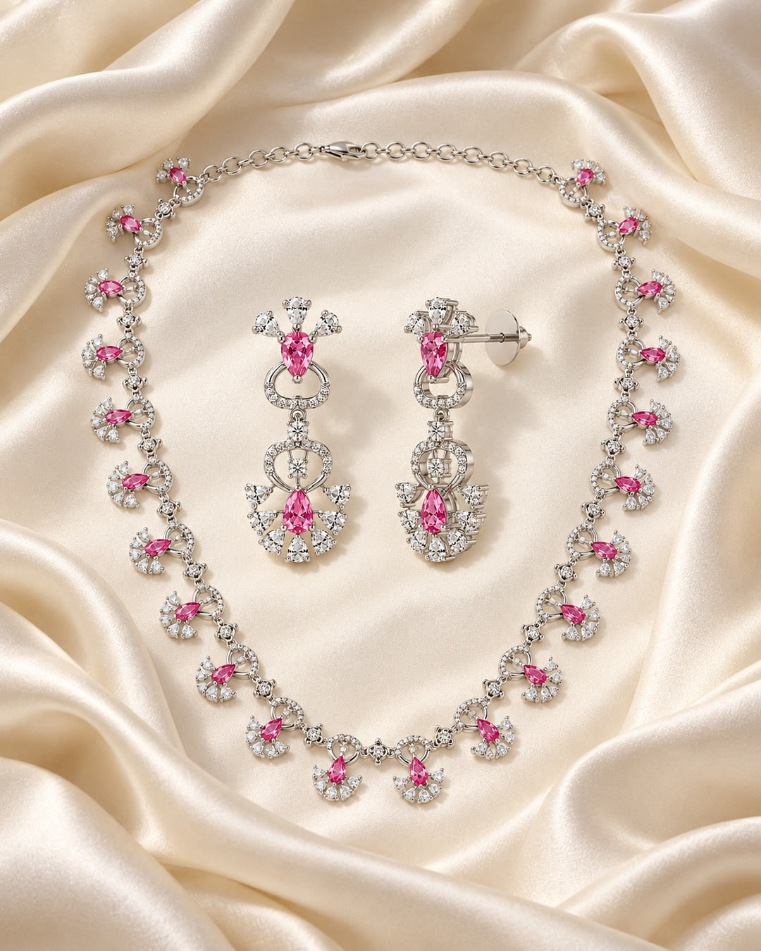 Gulabi Fan Necklace Set