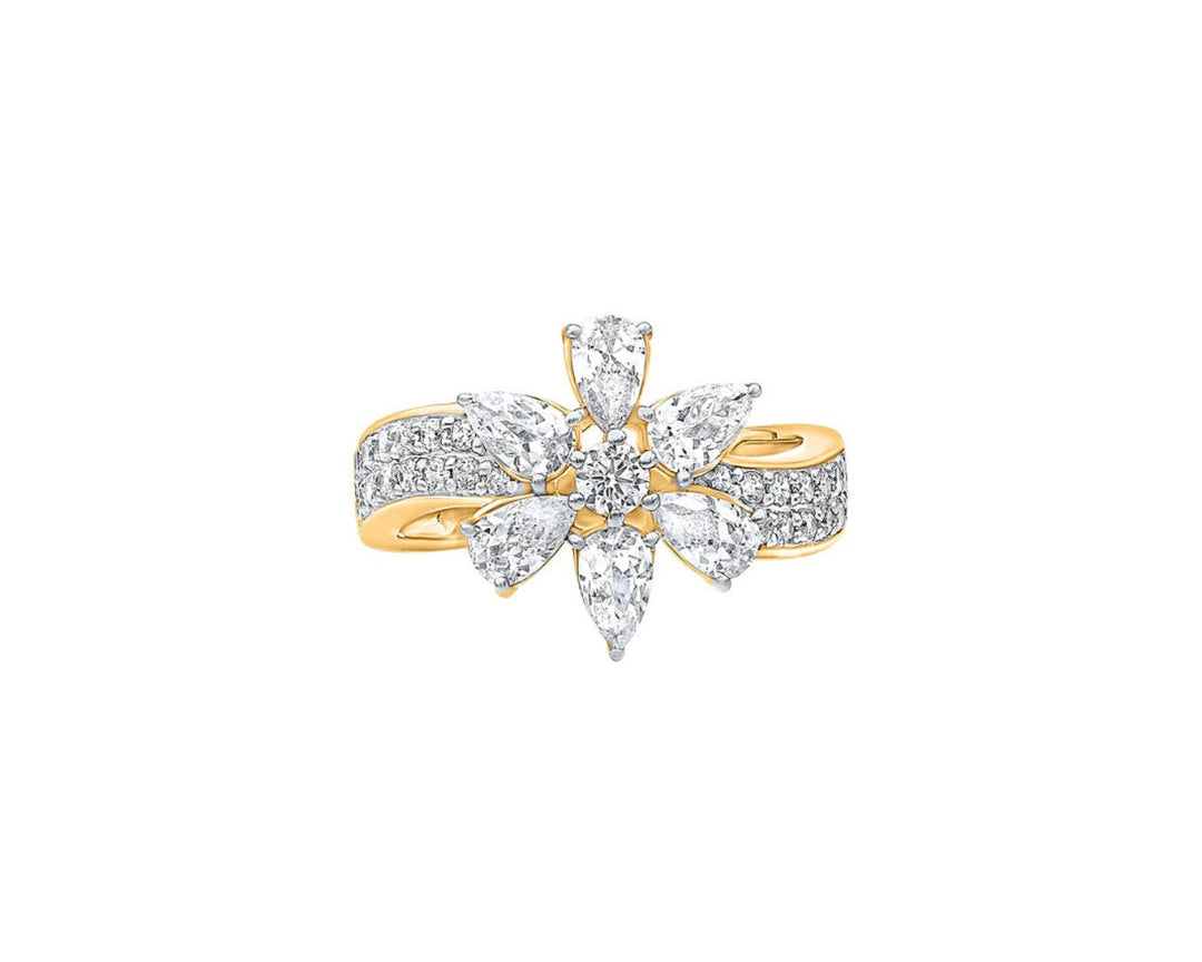 Pear and Round Moissanite Flower Shape Ring