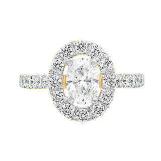 The Halo Oval Ring with Diamonds in Gold - Adila