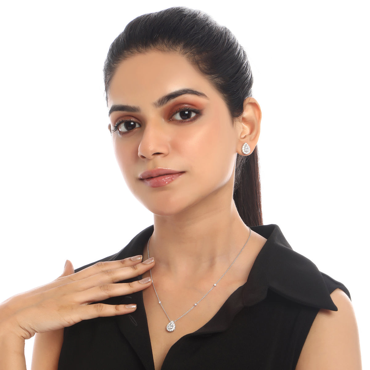 Pear Halo Necklaces - Eira | Adila Jewels